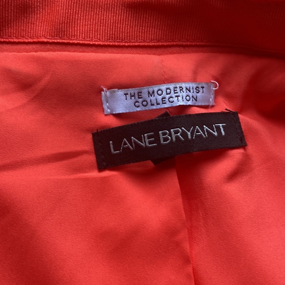 Blazer - Picture 3 of 3